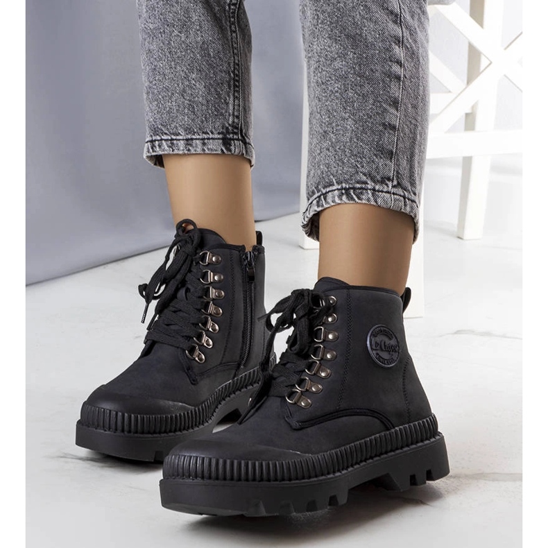 Fekete szigetelt csizma LCJ-22-44-1338L Lee Cooper 1