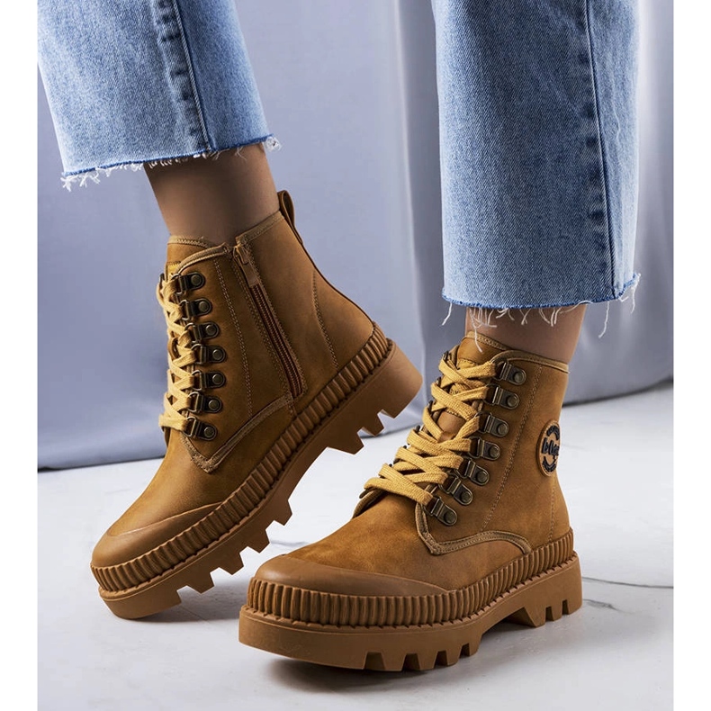 Camel szigetelt csizma LCJ-22-44-1339L Lee Cooper bézs 1