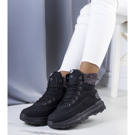 Fekete szigetelt csizma LCJ-22-44-1362L Lee Cooper 1