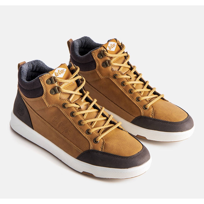 Lee Cooper Barna színű szigetelt tornacipő LCJ-22-31-1455M 1