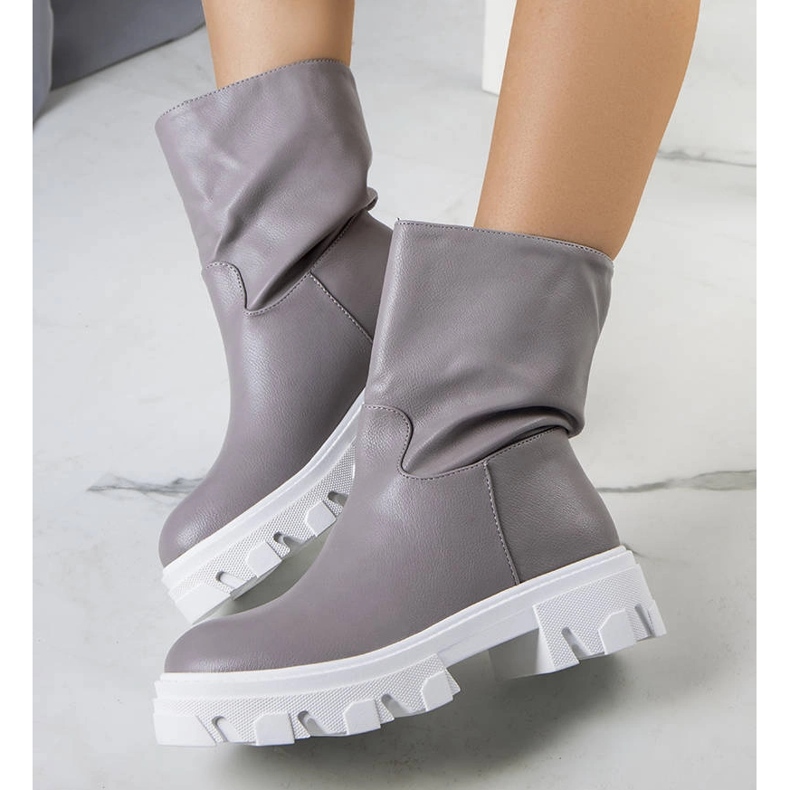 Nasidi szürke szigetelt csizma 1