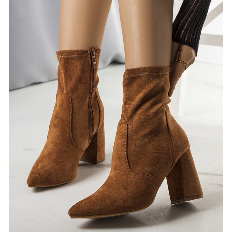 PA1 Tevecsizma a Kensley poszton barna 2