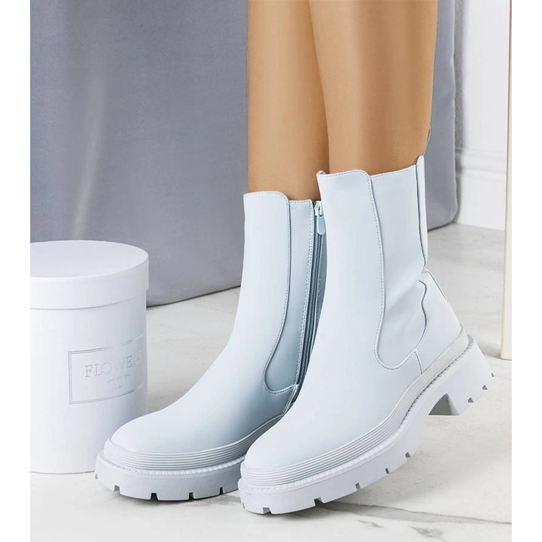 Kék matt szigetelt csizma a Colettától 1