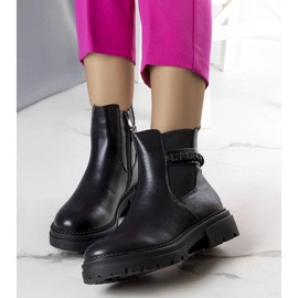 Fekete szigetelt csizma a Sanso cégtől 1