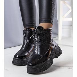 BM Leonel fekete lakkozott hócsizma 1 BM Leonel fekete lakkozott hócsizma 1