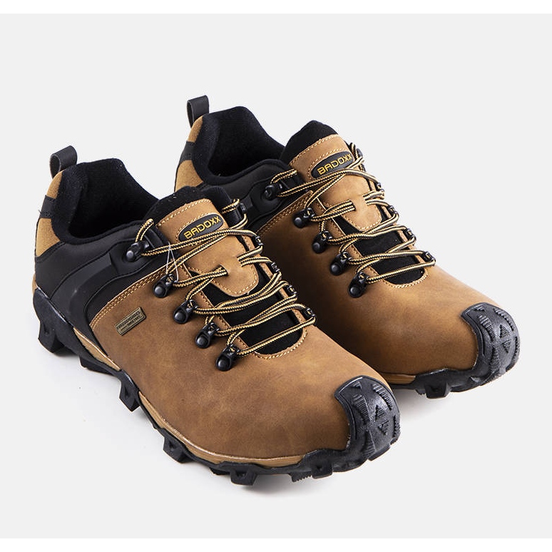 Barna szigetelt csizma a Bamrokstól bézs 1