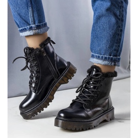 Martoli fekete szigetelt trapperek szőrmével 1