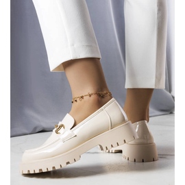 Simard bézs lakkozott cipő 1