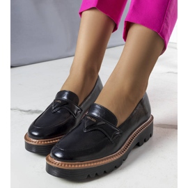 Jacquenett fekete lord bőr talpbetéttel 1