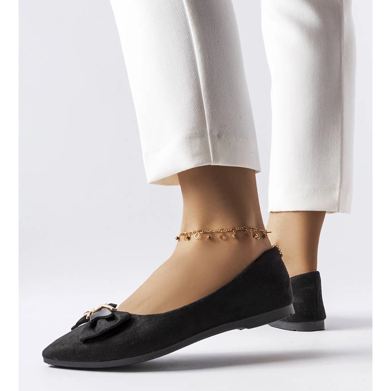 Jetté fekete hegyes orrú balerinák 1