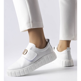 Vinceza fehér tépőzáras tornacipő 1