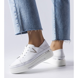 Vinceza Vincez fehér könnyű tornacipő 2