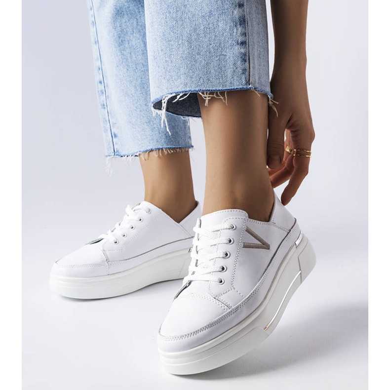 Vinceza Vincez fehér könnyű tornacipő 1