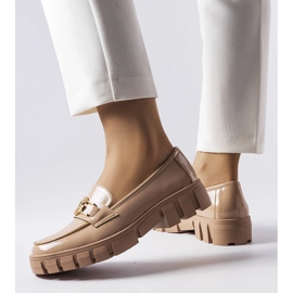 Venezia Bézs színű lakkozott mokaszinok Vincezától 2