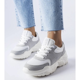 Fehér és szürke tornacipő a Big Star JJ274A112-től 1