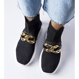 BM Baptiste fekete tornacipő lánccal 1