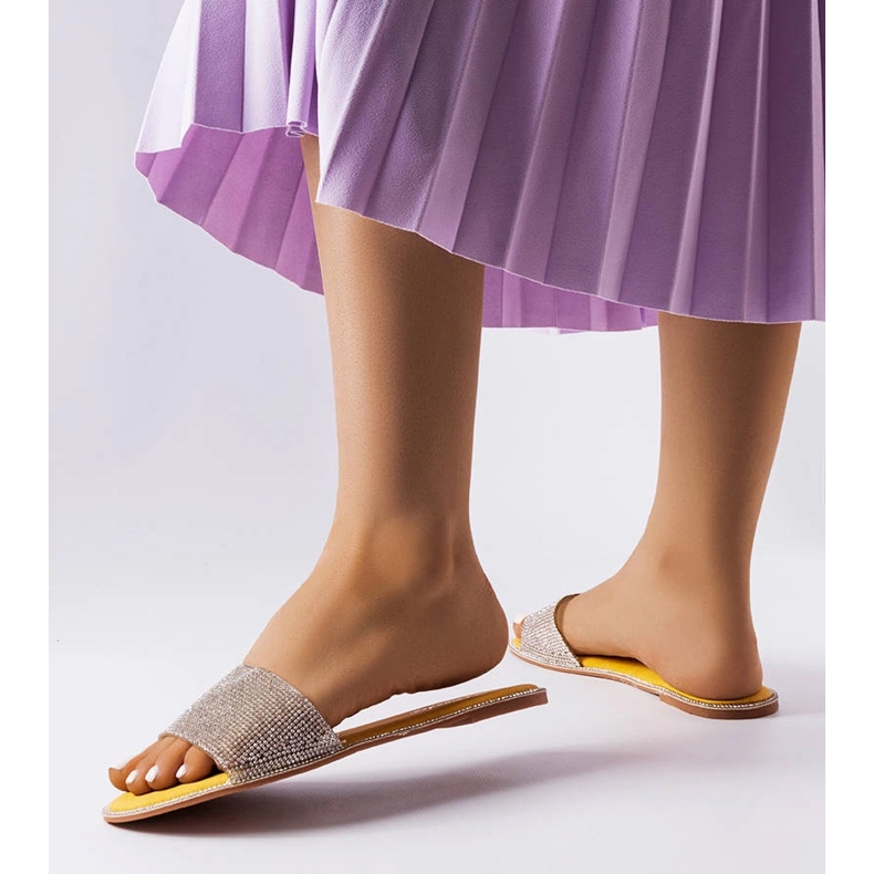 Guilmette strasszokkal díszített sárga csúszkák 2