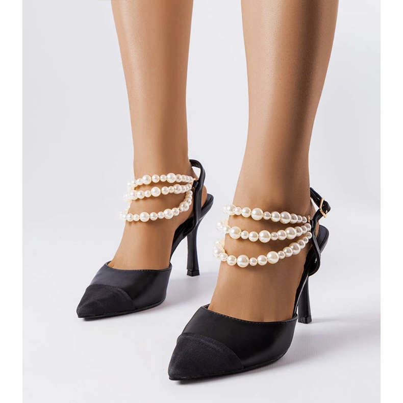 Ridge fekete gyöngyös sarkú cipő 1