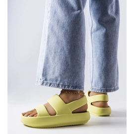 Zöld Émond szandál 1