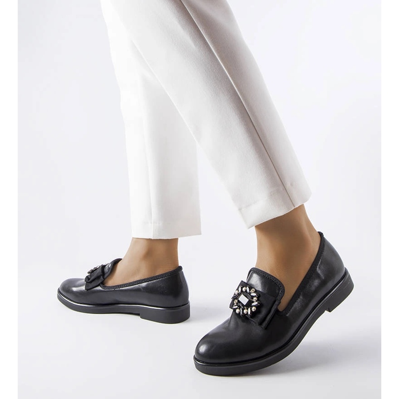 Fekete brogues Béland alkalmazással 1