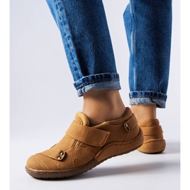 Cinisello karamell fűzős cipő barna 1