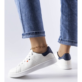 Mothé fehér öko-bőr tornacipő 1