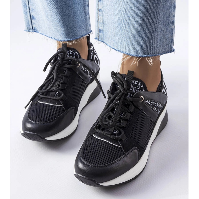 Fekete Vinceza tornacipő 1