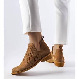 Karino karamell áttört bőrcsizma barna 1