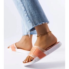 Bézs színű gumipapucs Párizsból 1