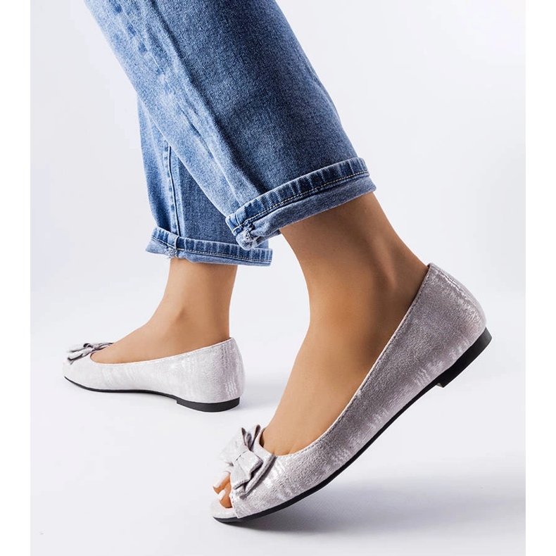 Szürke metál balerinák masnival a Hawktól 1