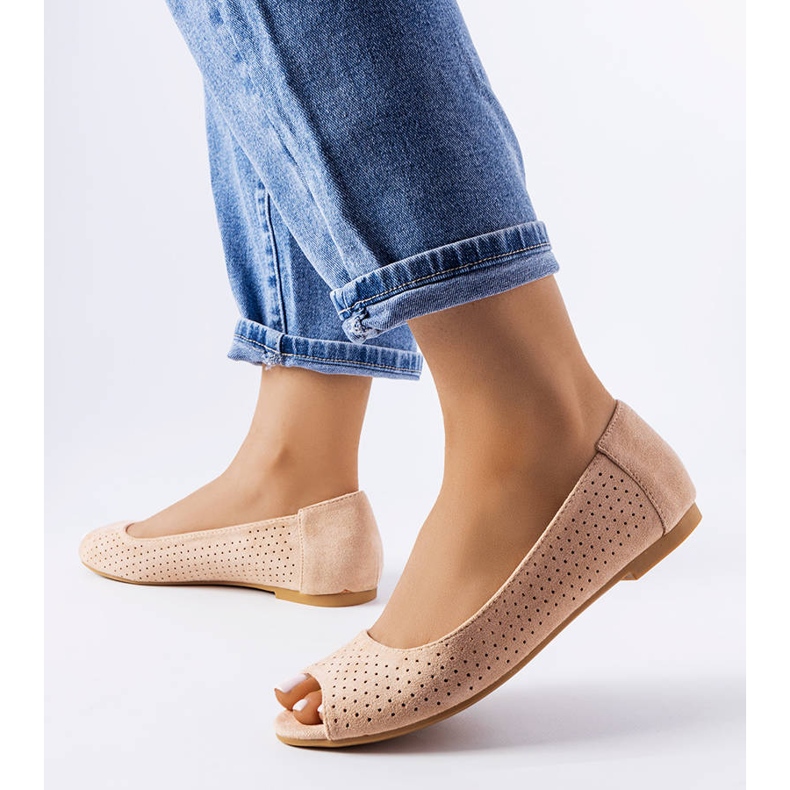 Bézs áttört balerinák az Agate-tól 1