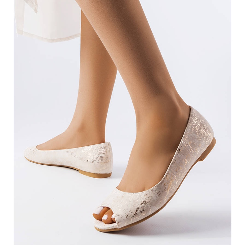 Arany nyitott orrú balerinák a Lesage-től aranysárga 1