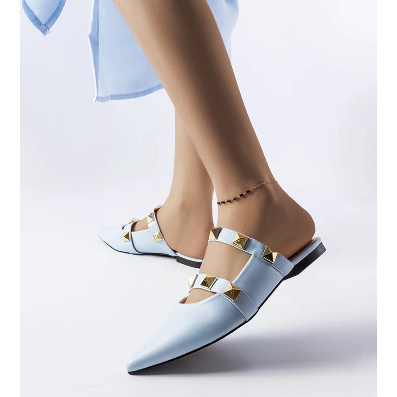 Kék szegecses szandál a Ruckman márkától 1