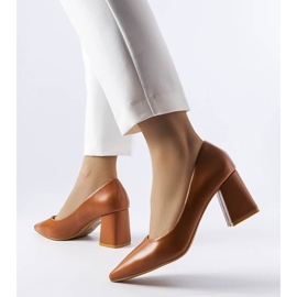 Fanchon barna magassarkú pumpák 1