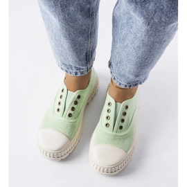 Walton zöld gumis tornacipő 1