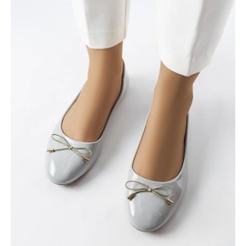 Lakewood szürkére lakkozott balerina szürke 2