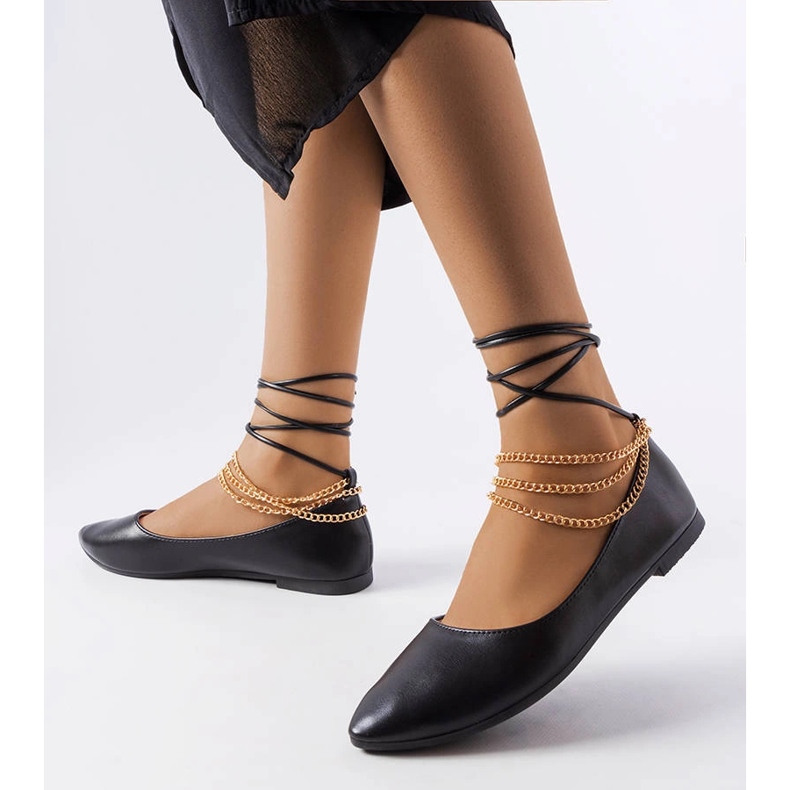 Fekete balerinák dekoratív csattal a Donattól 1 Fekete balerinák dekoratív csattal a Donattól 1