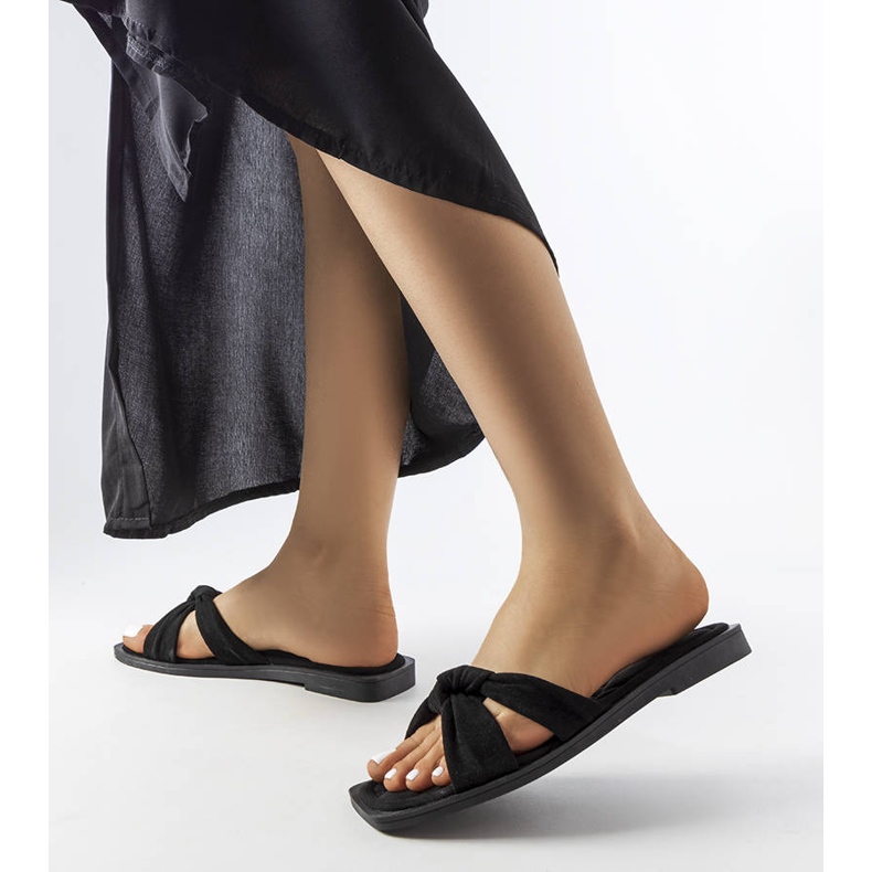 Inna Pride fekete papucs öko-velúrból 2