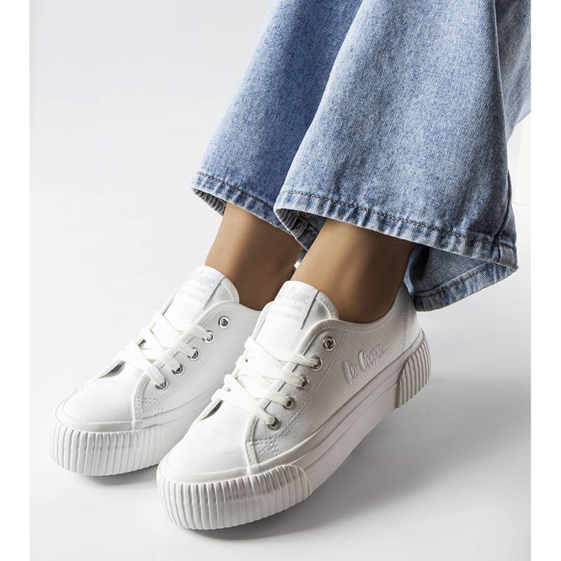 Lee Cooper LCW-23-31-1780L fehér tornacipő 1