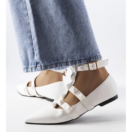 Fehér balerinák látványos Blur rögzítővel 1