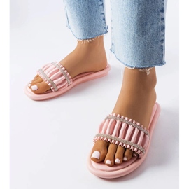 Rózsaszín szandál cirkóniákkal az Anaportól 1 Rózsaszín szandál cirkóniákkal az Anaportól 1