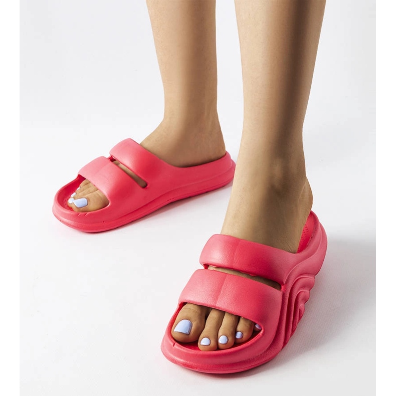 Sötét rózsaszín gumi csúszdák a Geneve-től 1 Sötét rózsaszín gumi csúszdák a Geneve-től 1