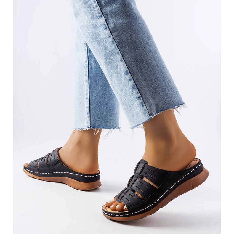 Fekete mez ékes csúszkák 1