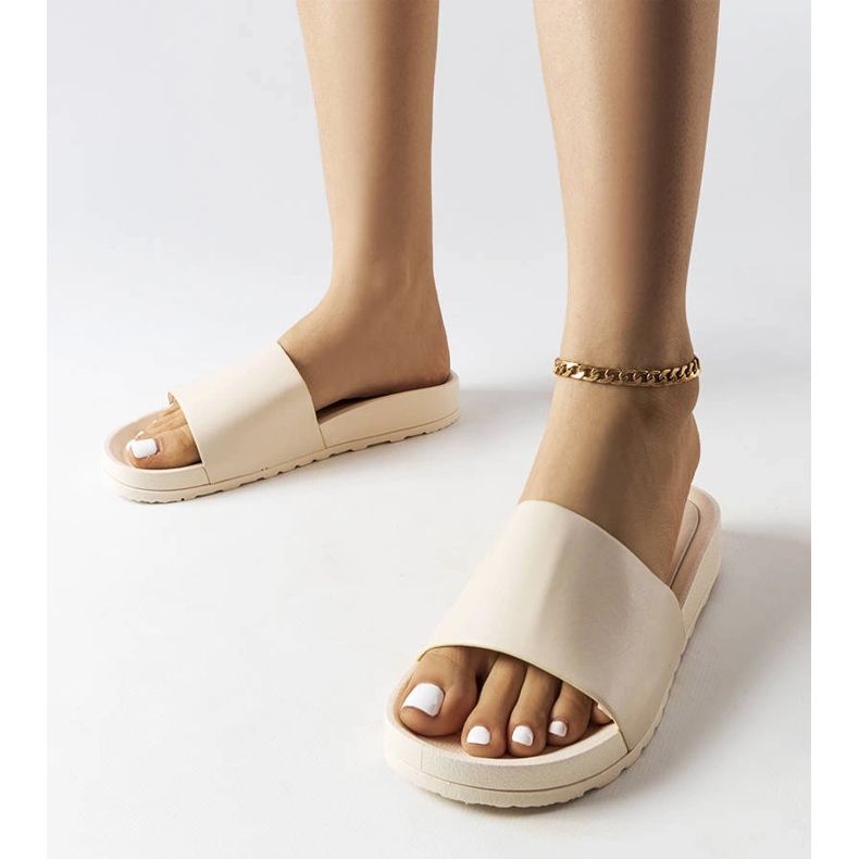 Sabourin bézs színű gumi csúszdák 1