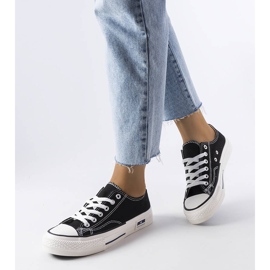 Roslyn fekete tornacipő 2