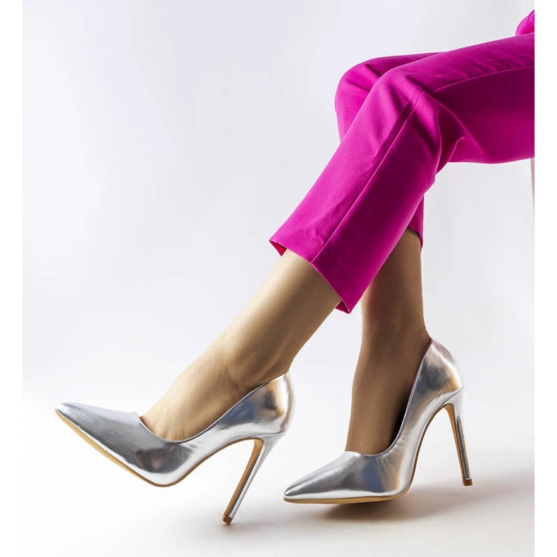 Ezüst metál Cabell sarkú cipő 1