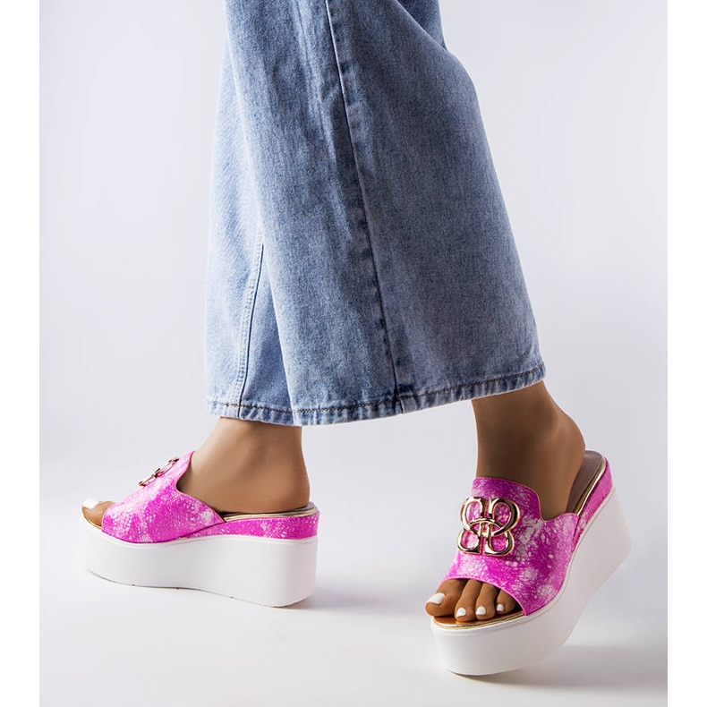 Havanna rózsaszín ékszandál 1