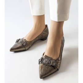 Ezüst alacsony sarkú pumpák a Siciliano-tól szürke 1