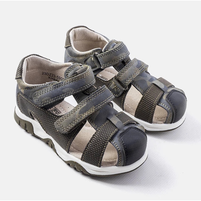 Millard zöld szandál bőr talpbetéttel 1