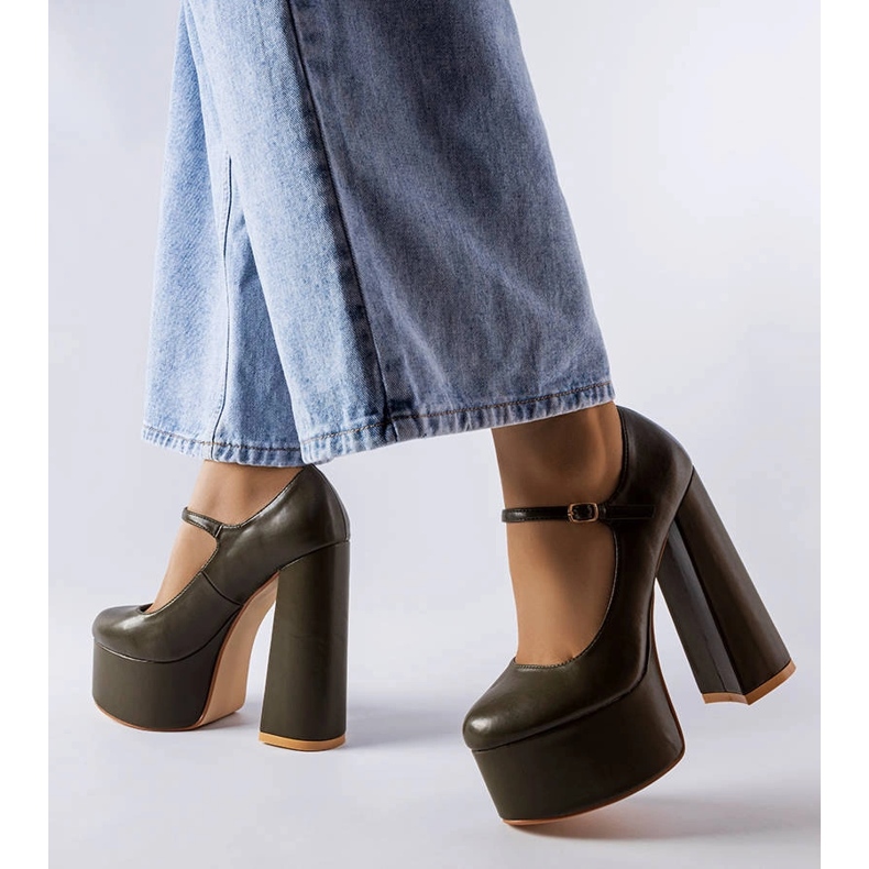 Colle zöld magassarkú pumpák 1